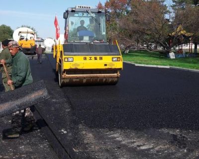 瀝青道路施工